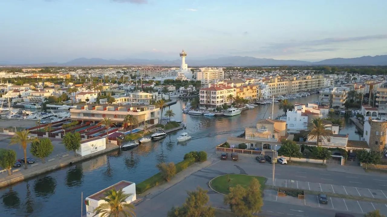 Port Empuries Holiday home Empuriabrava